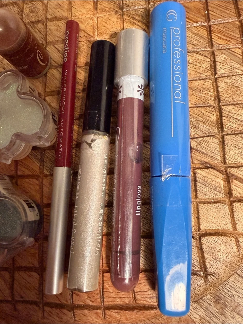 NWT 7 piece Makeup Essentials Kit - great for travel or work